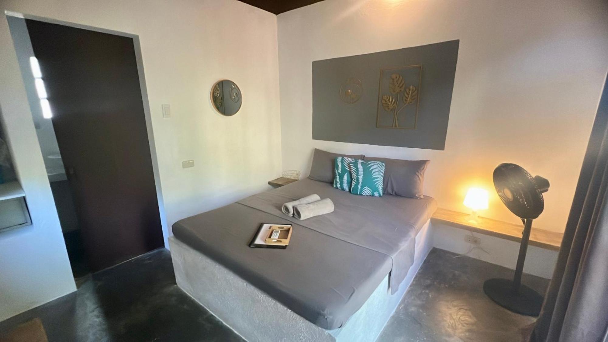Yay Lodge Siargao, Private Room 1 With Ac & Hot Shower And Fast Starlink Wifi General Luna  Extérieur photo